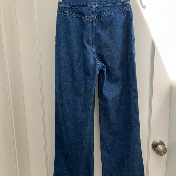 Aritzia Wilfred Free, Aritzia, High Rise, Straight Relaxed Leg, Demin Jeans - Picture 2 of 6